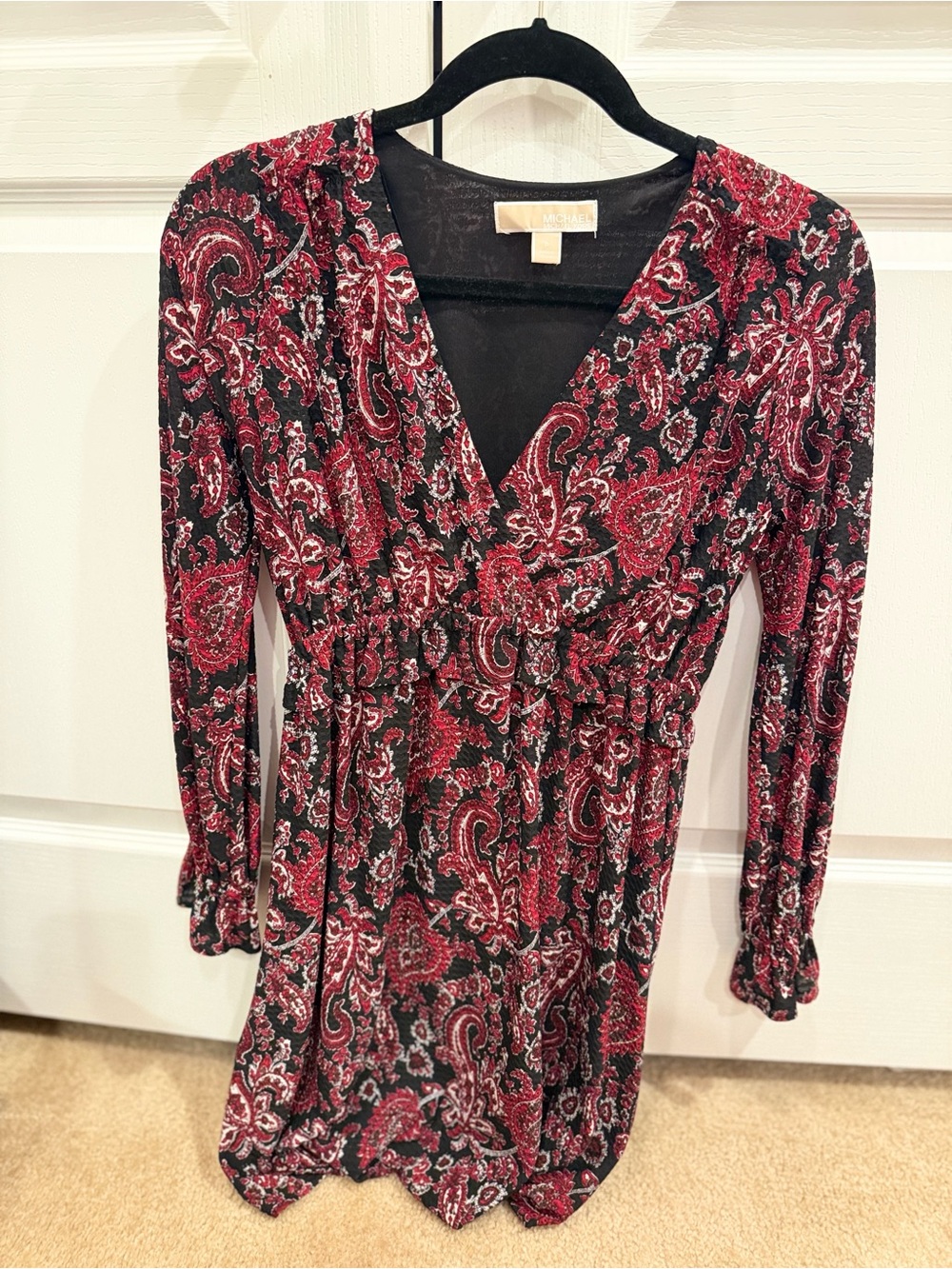 MICHAEL Michael Kors Red and Black Paisley V-Neck Long Sleeve Dress